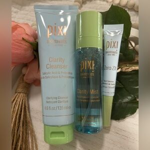 💧 ✨Pixi Skintreats Clarity Trio – Brand New ✨
Get clear, glowing skin w full set